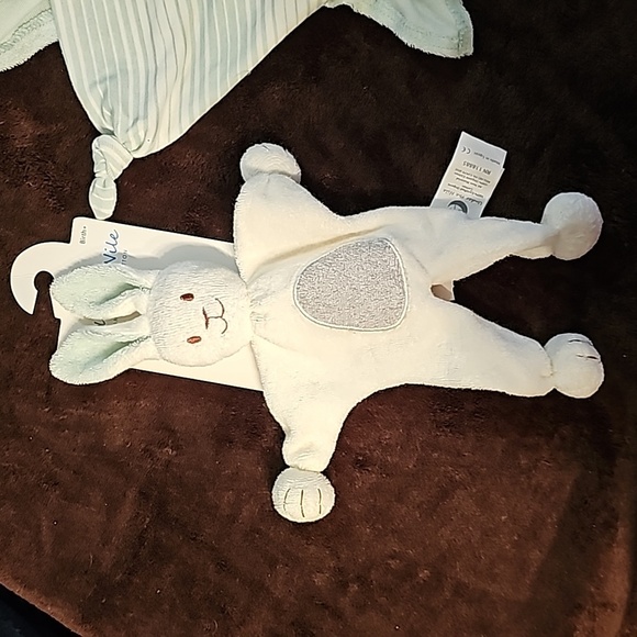 Copy - UNDER THE NILE Elephant, giraffe, and bunny stuffy’s  nwt, green - Picture 5 of 11